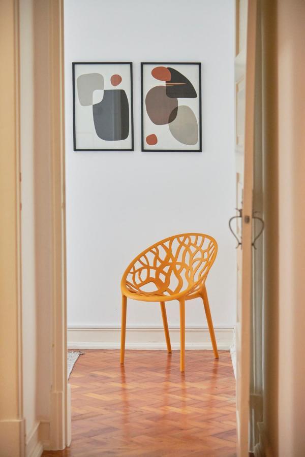 Light-Filled & Renovated Apartment, By Timecooler Lissabon Buitenkant foto